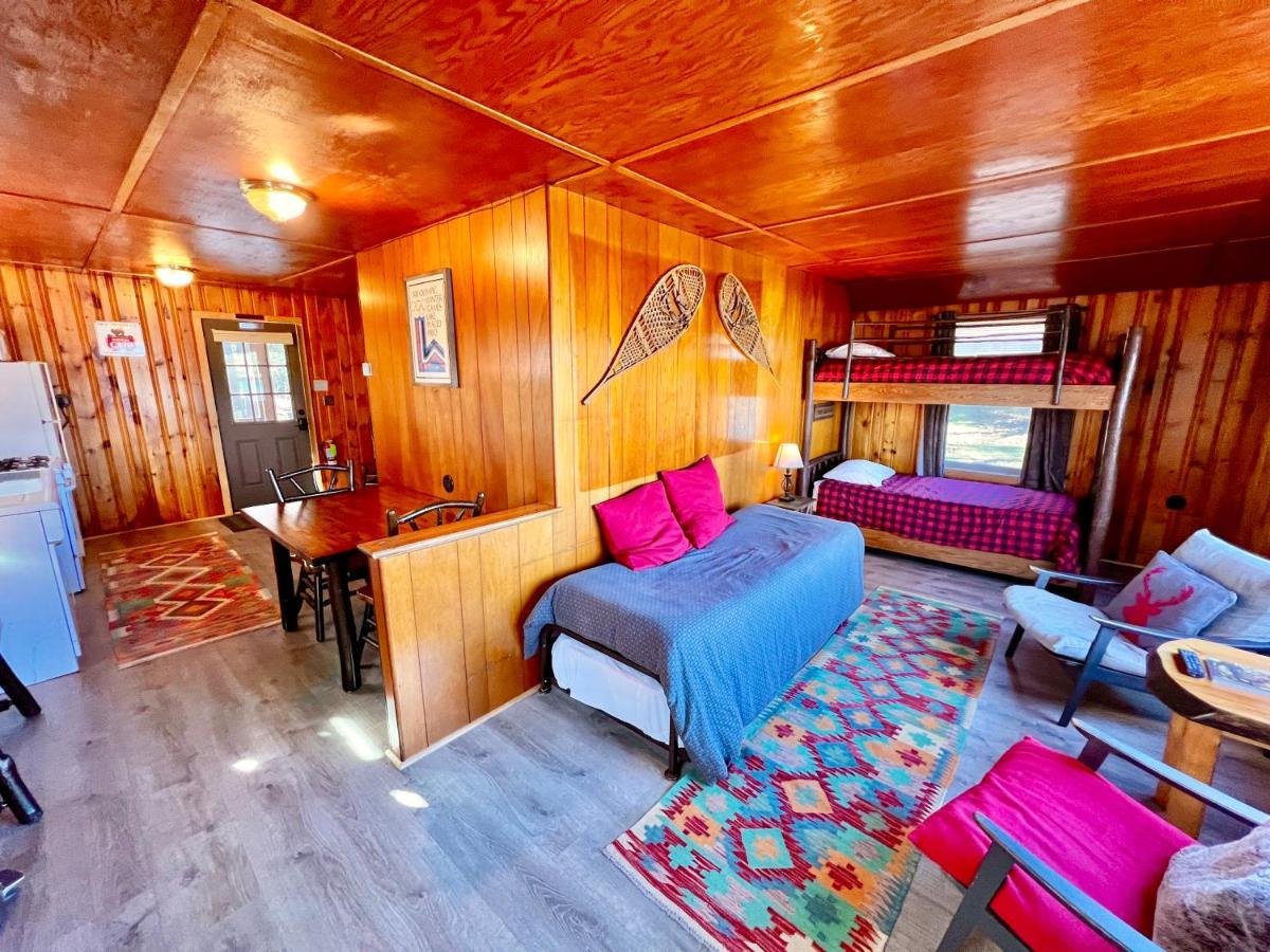 Hôtel Adirondack Lake Cabins à Indian Lake Extérieur photo