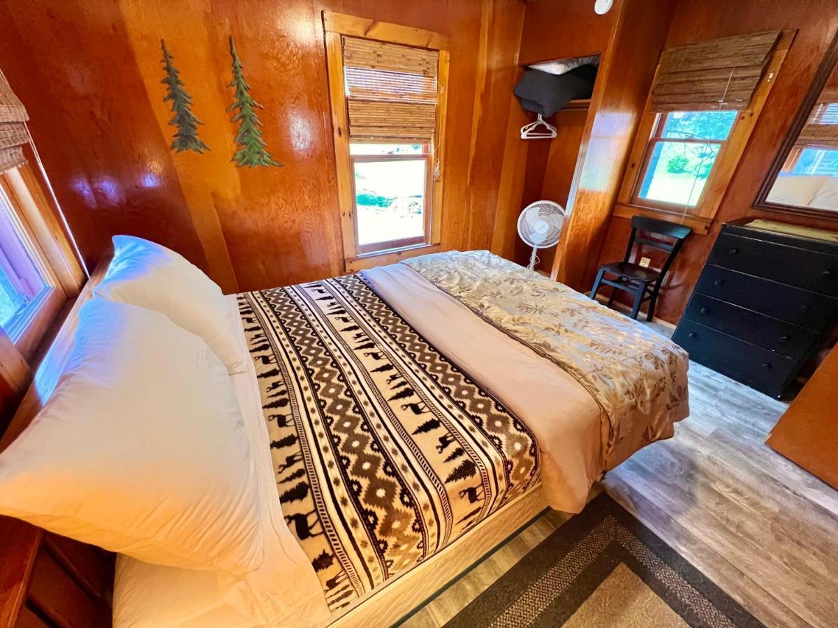Hôtel Adirondack Lake Cabins à Indian Lake Extérieur photo