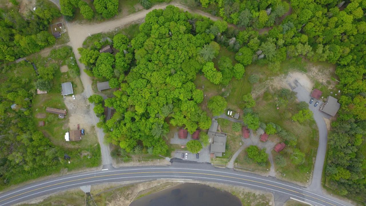 Hôtel Adirondack Lake Cabins à Indian Lake Extérieur photo